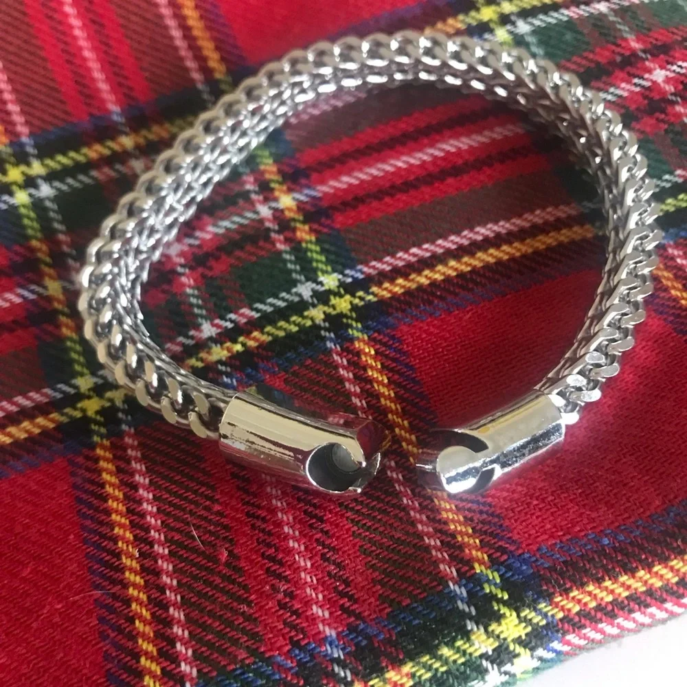 Men’s bracelet